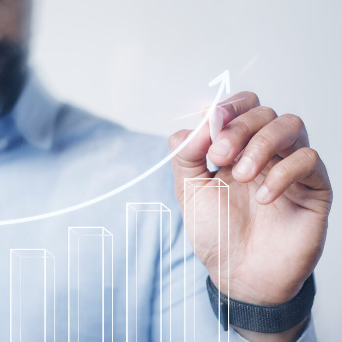 Ελεύθεροι επαγγελματίες: Εισαγωγή νέου συστήματος για την αύξηση των ασφαλιστικών εισφορών